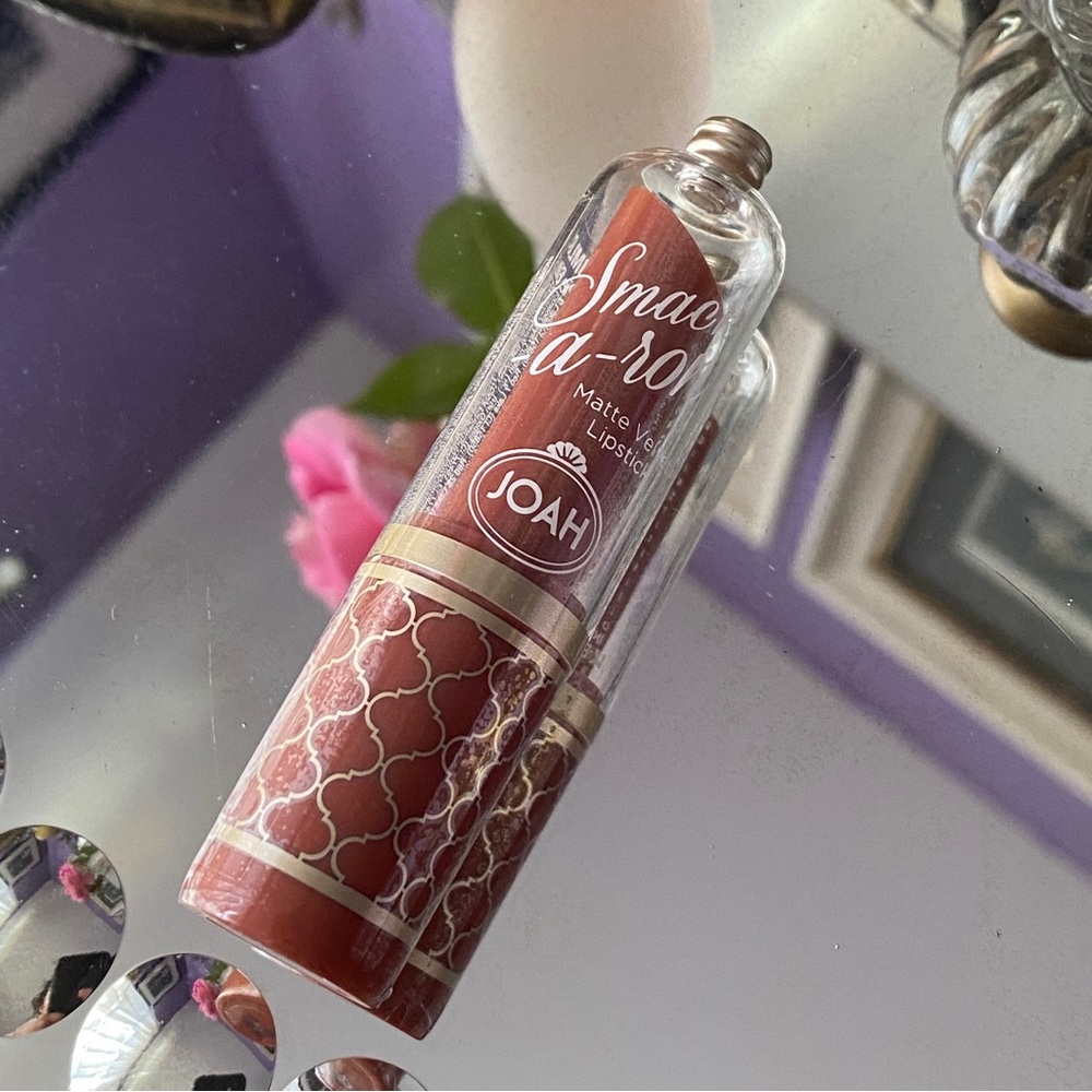 NWT JOAH Smack-a-ron Matte Velvet Lipstick in “Pie Bites” 👄